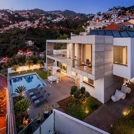 Holiday home Modern With A Stunning View Over Funchal (Madeira)